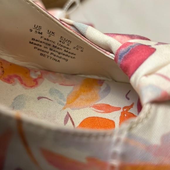 Naturalizer Bettina Espadrille Wedge Sandals. - Picture 11 of 13